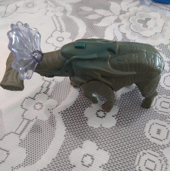 2009 Hammerhead Titanothere Rhino 4.5" McDonald's Movie Action Figure #6 Avatar - Picture 2 of 7